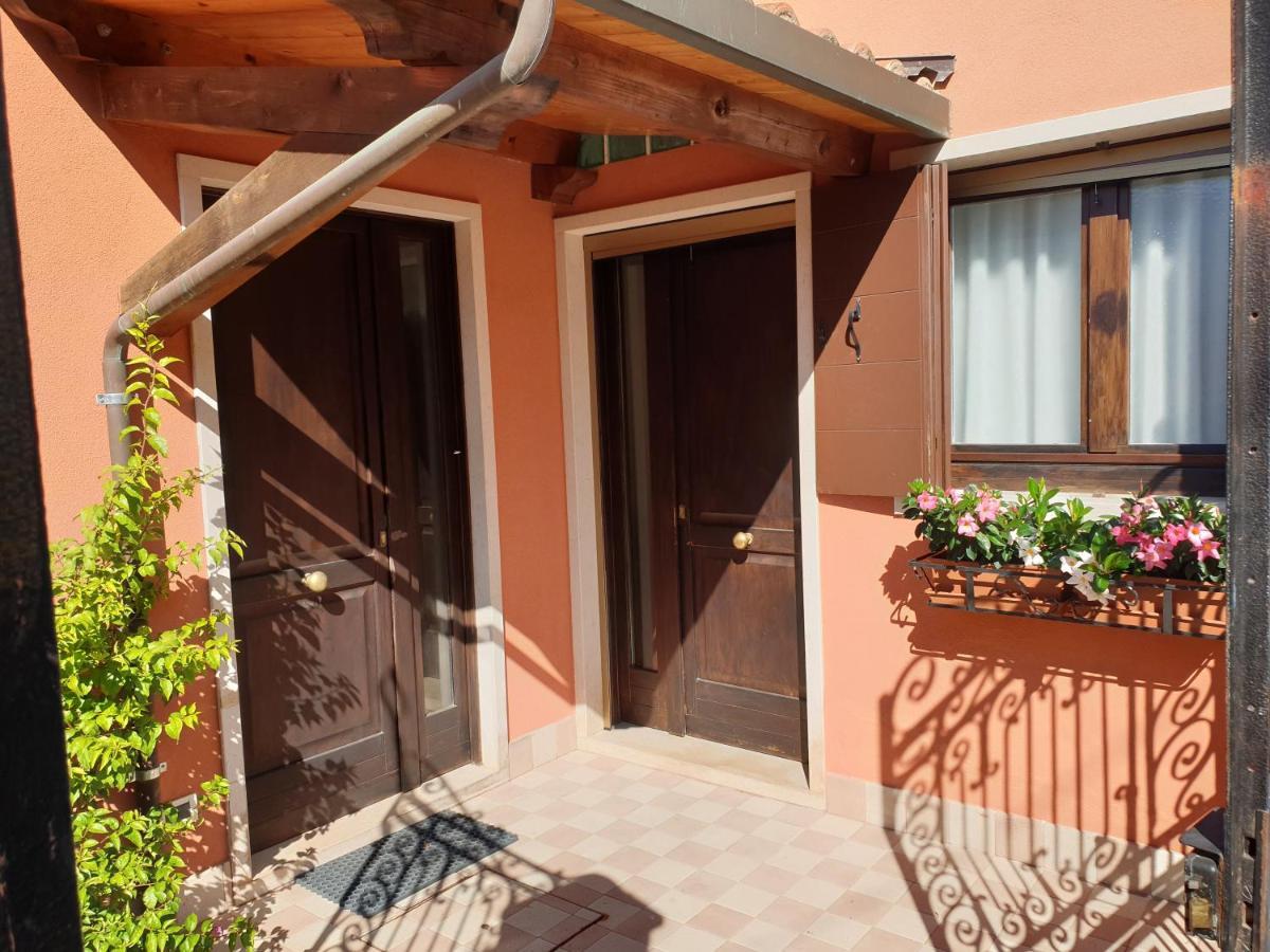 Cottage Al Mare Martina Венеция Лидо Екстериор снимка